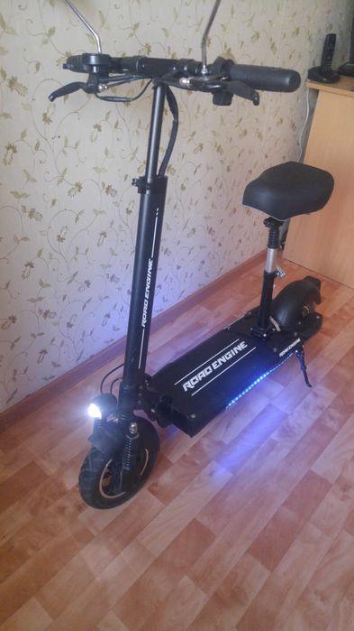 Продаю электросамокат