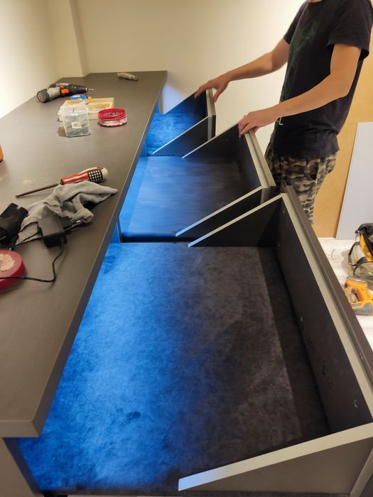 Buyurtma asosida zamonaviy mebellar