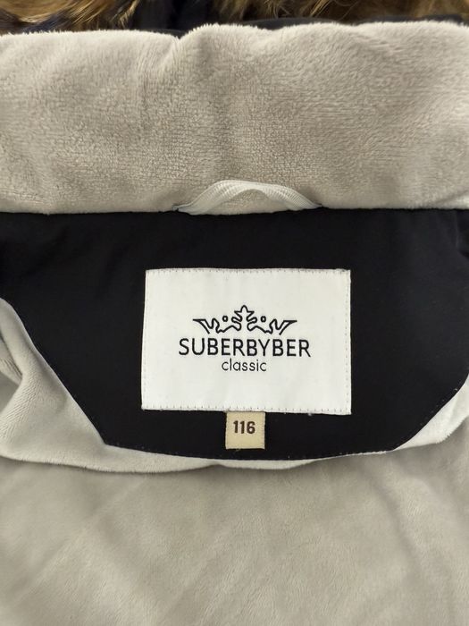 Продам зимнюю куртку на девочку