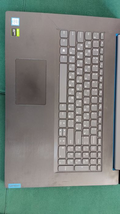 Игровой ноутбук Lenovo