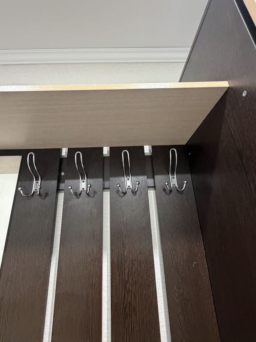 Продам прихожую . Город Петропавловск