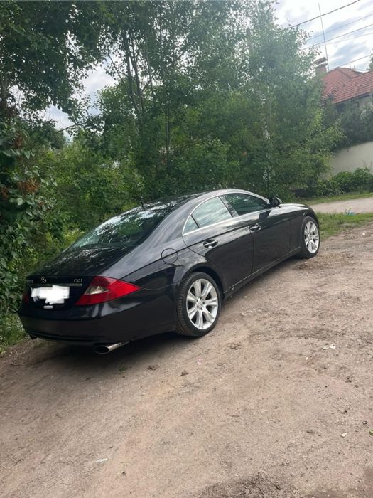 Продавам Mercedes cls
