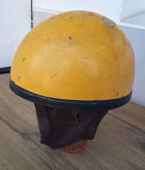 Стара ретро винтидж моторжийска каска - топ цена !