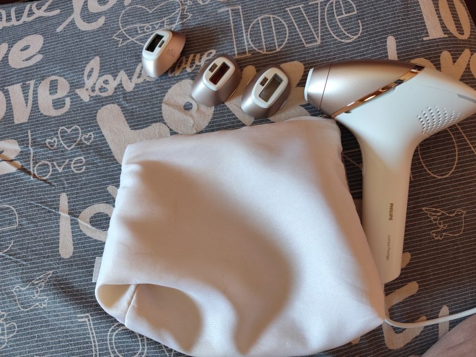 Фотоепилатор Philips Lumea Prestige