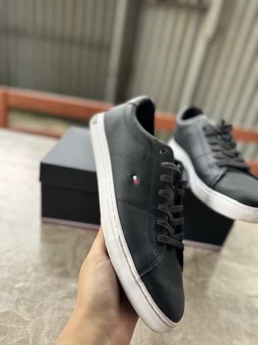 Tommy Hilfiger кеды
