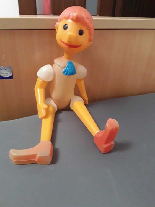 Păpușă  veche Pinochio colecție.