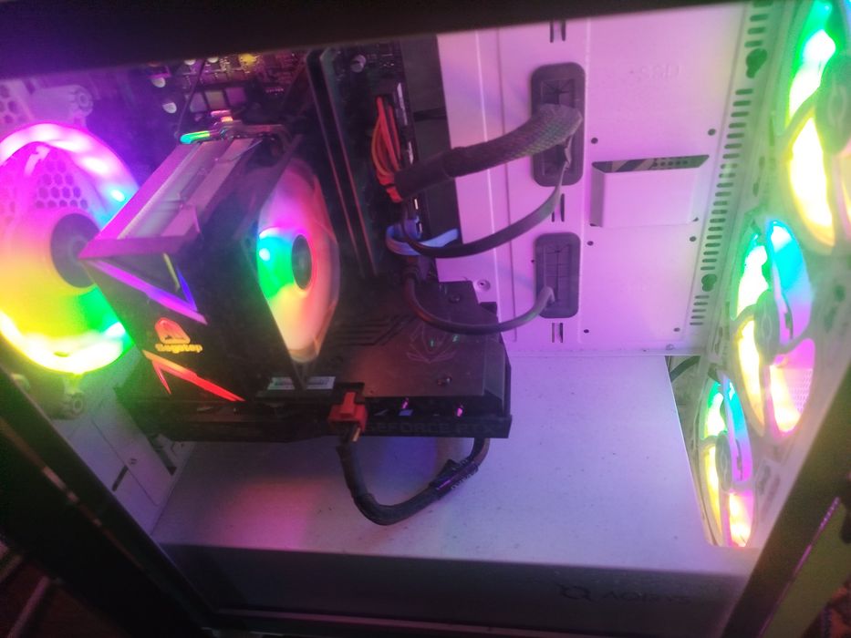 Vând calculator gaming + monitor ACER 144Hz 24 inch