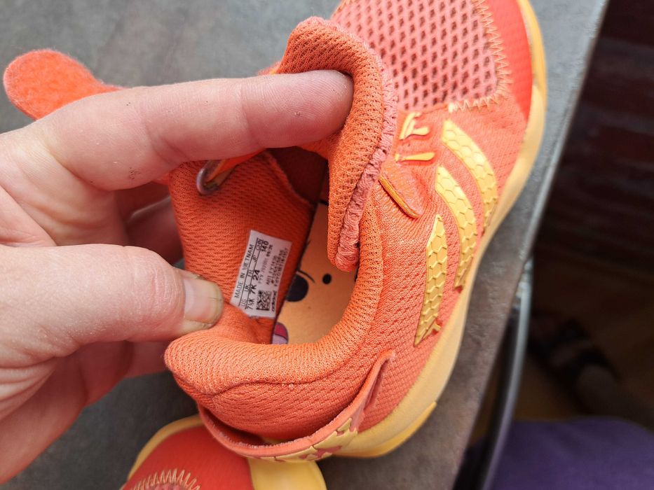 детски маратонки,кецове,спортни обувки,Adidas,ном.24,за момче,момиче