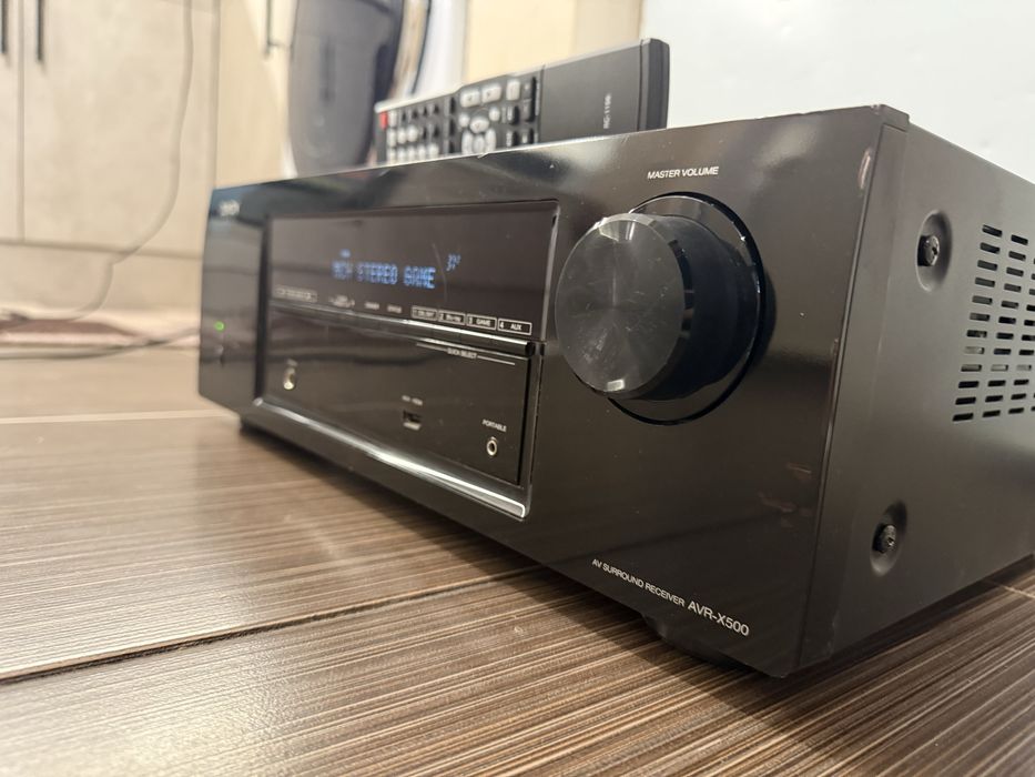 Denon AVR-X500 Resiver
