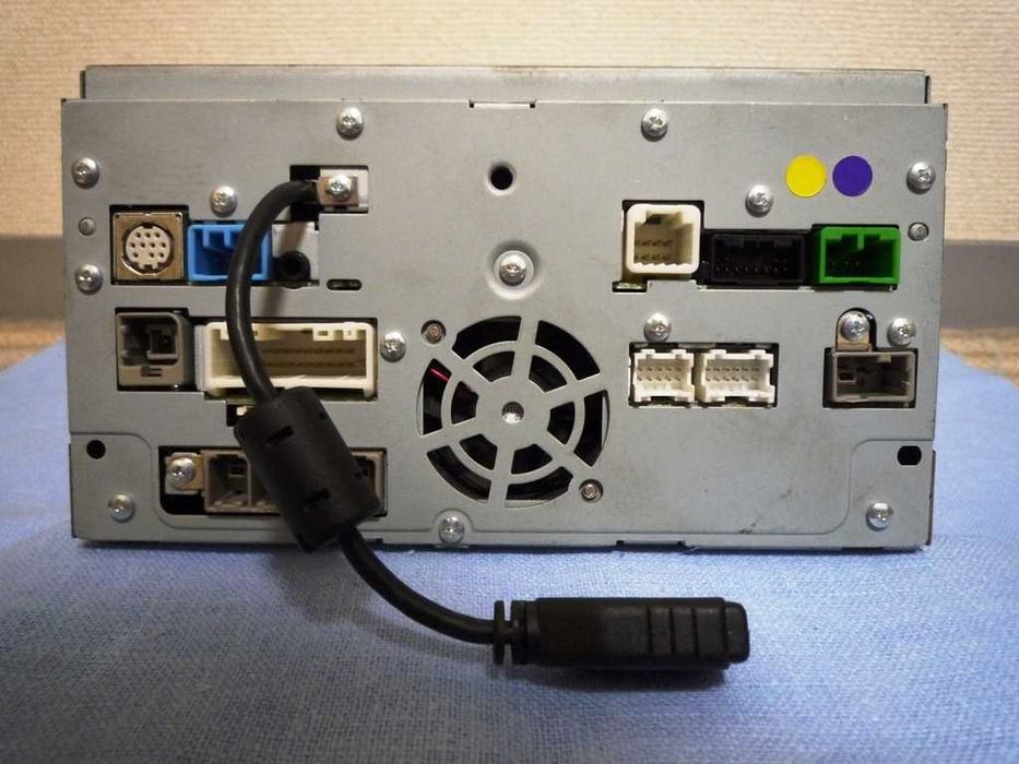 Clarion nx-710. В г.Навои. USB,DVD, bluetooth. Aux, sd