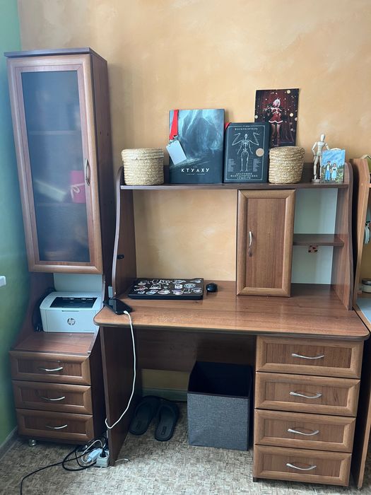 Стол компьютерный письменный с пеналом