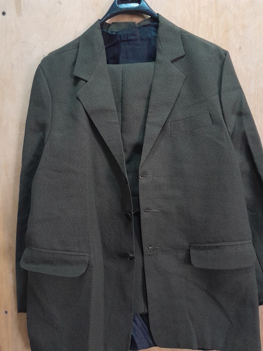 Кастюм  сатылады