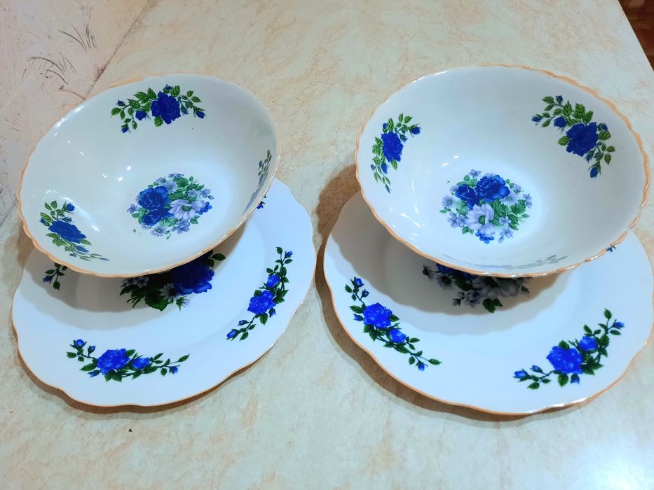 Тарелки большие 4 шт