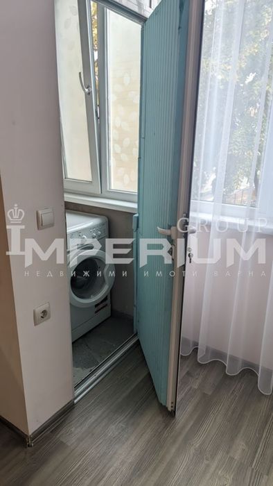 360€   Двустаен обзаведен апартамент под наем Колхозен пазар, гр. Вар