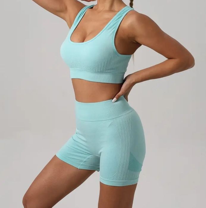 Топ+шорты размер L