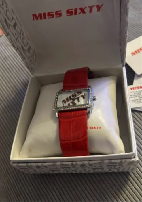 Дамски часовници