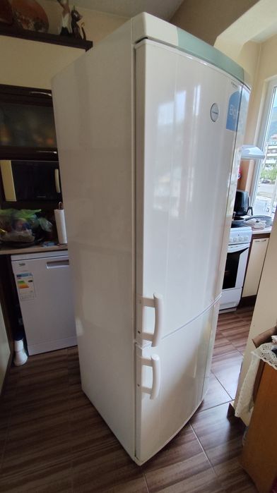 Хладилник с Фризер /  ELECTROLUX