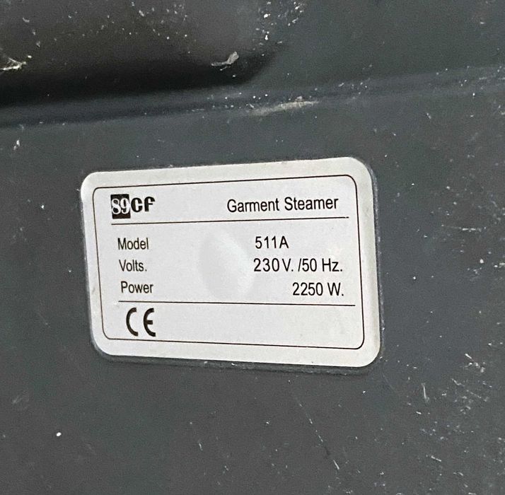 Aparat de călcat vertical abur SGCF 511A 2250W pentru haine delicate