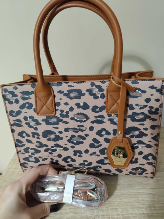 Дамска чанта ОРИГИНАЛНА Cavaĺli Class