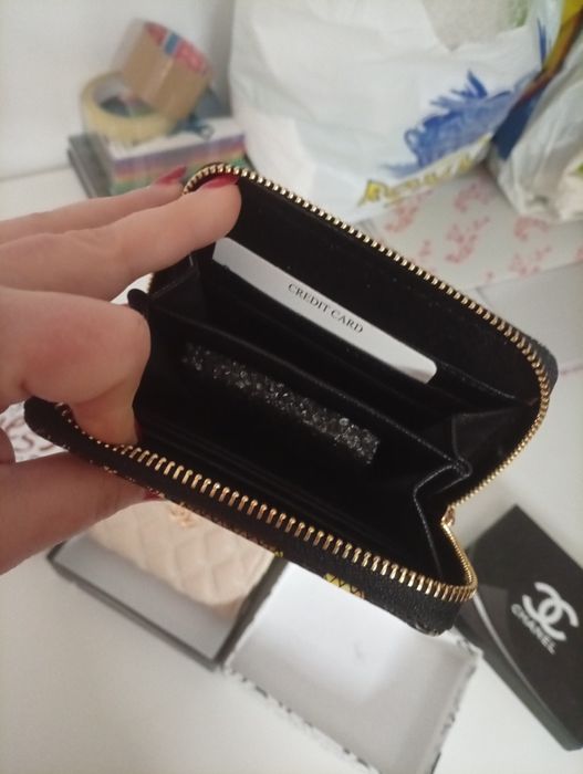 Vând portofel mare și mic nou cu cutie