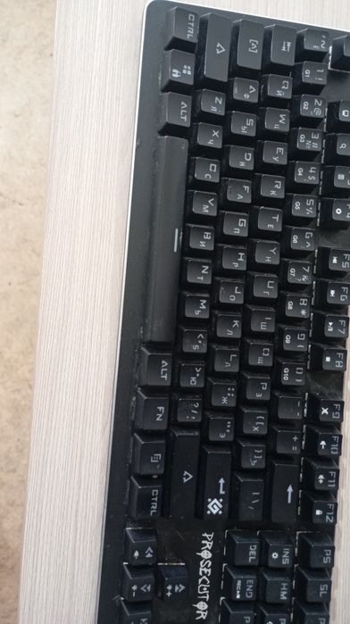 Клавиатура свистящийся