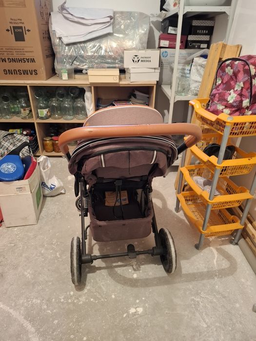Коляска детская !