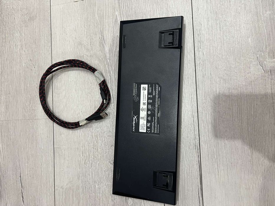 HyperX Origins Core геймърска клавиатура