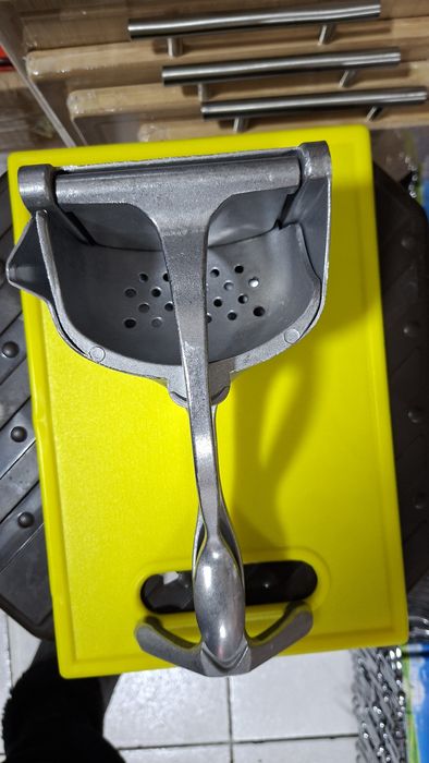 Anor ezgich Limon ezgich