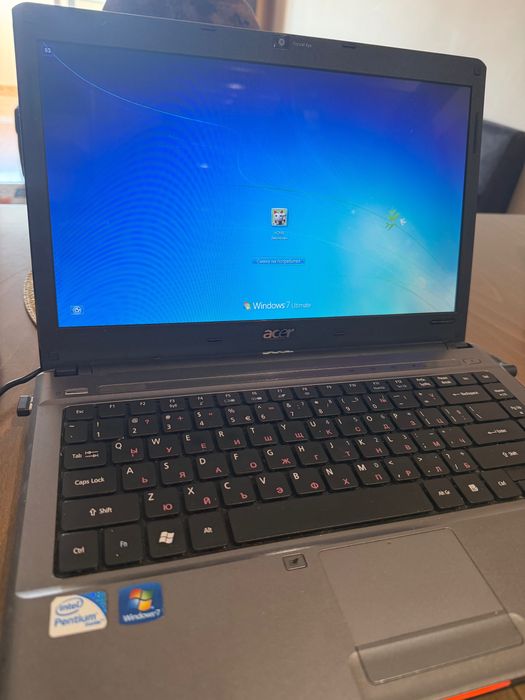Acer Aspire 4810TZ с аксесоари