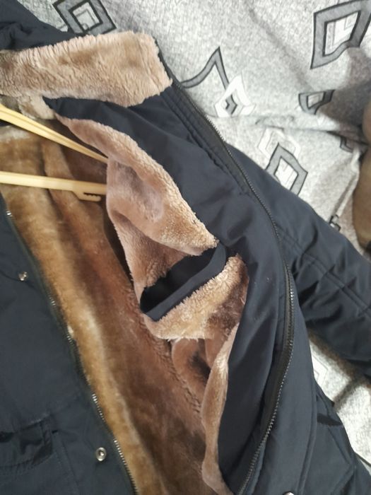 Продам куртка аляска зима