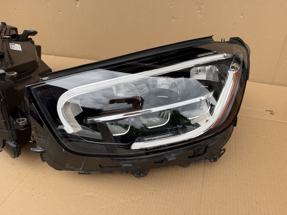 Faruri, Far stanga / Far dreapta Mercedes GLC C253 / W253 : America
