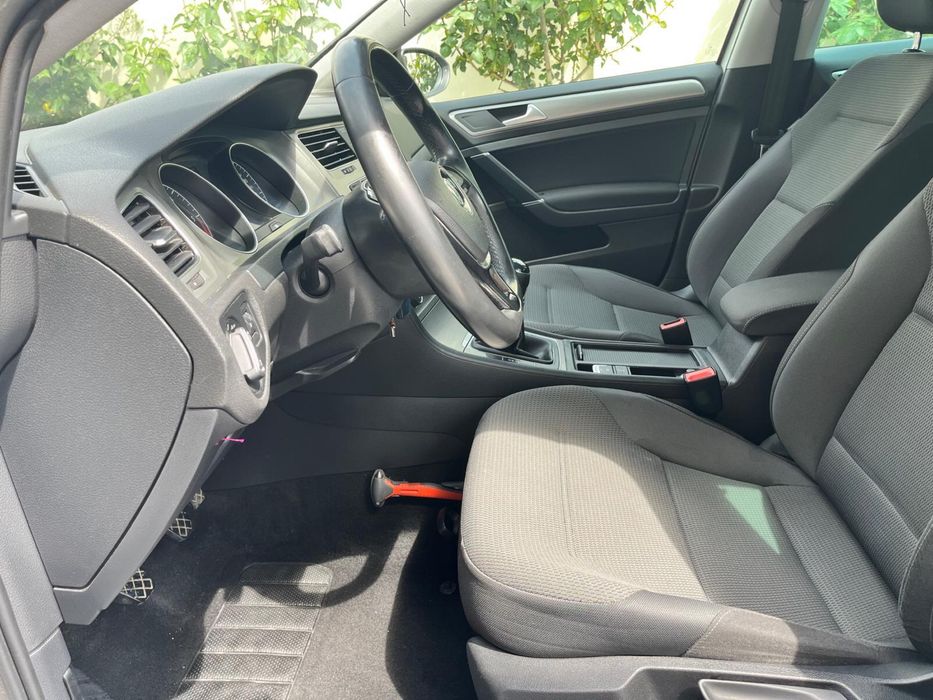Vand auto Golf 7