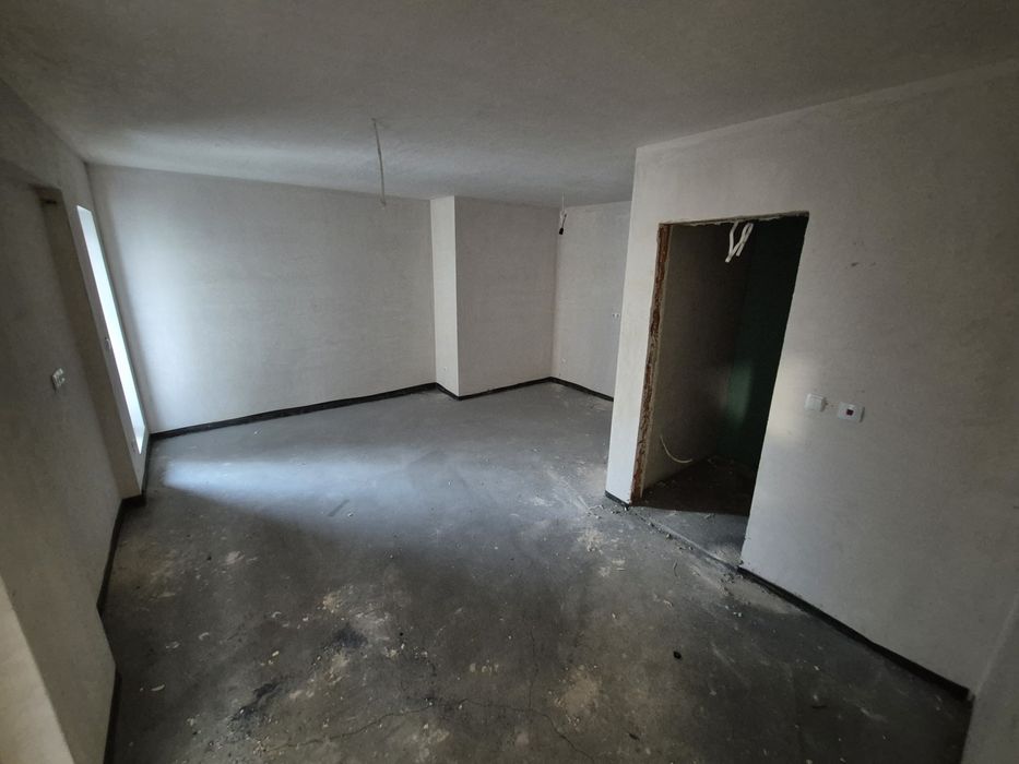 Продава се Двустаен апартамент в София, Банишора - 56 кв.м за 1303 €/кв.м - Снимка #4
