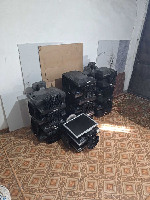 Компьютеры и мониторы