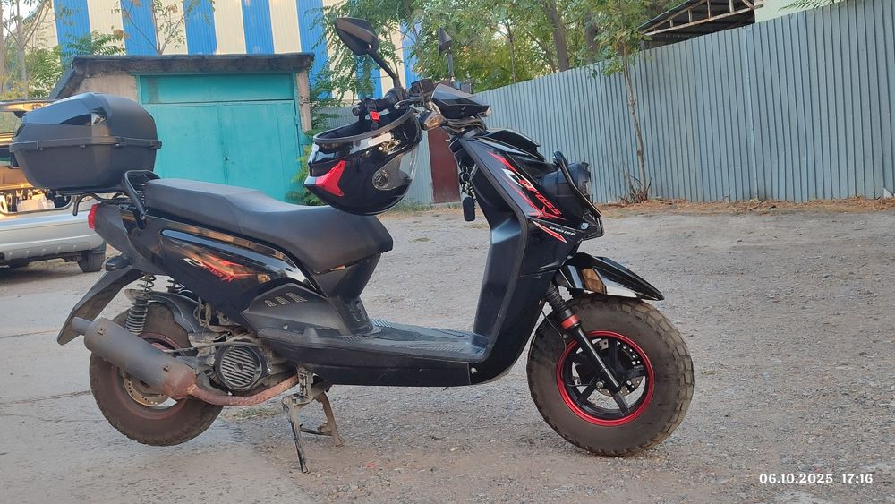 Продам скутер Vento Smart 2