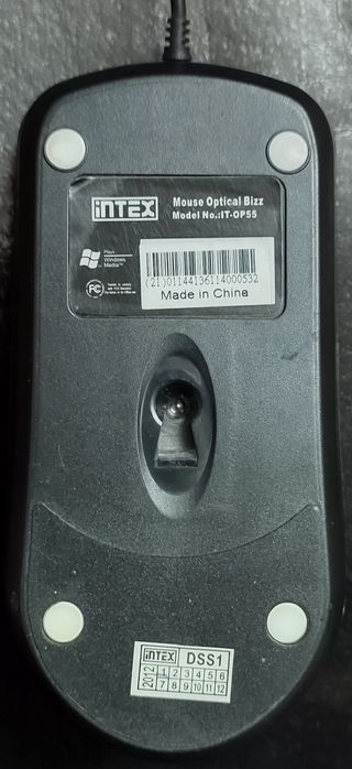 Vând tastatura"Logitech"+mouse