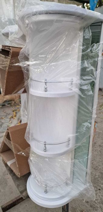 Умывальник для ванной, тумба, шкаф навесной.