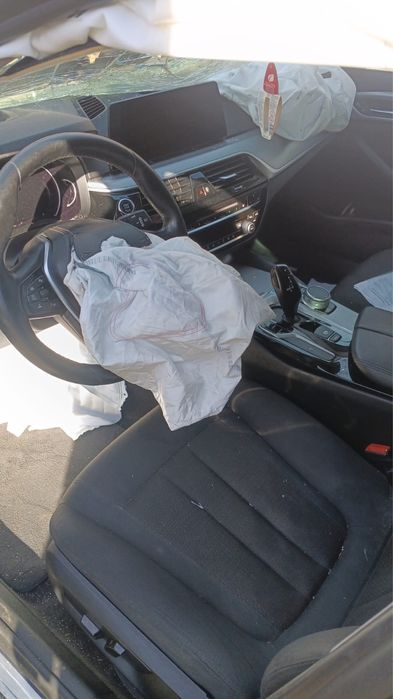 Dezmembrez bmw g30 g31 2.0 b47 190 cai