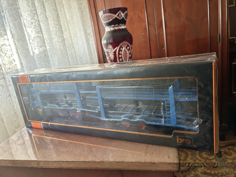 Man f7 transporter 1/43 macheta