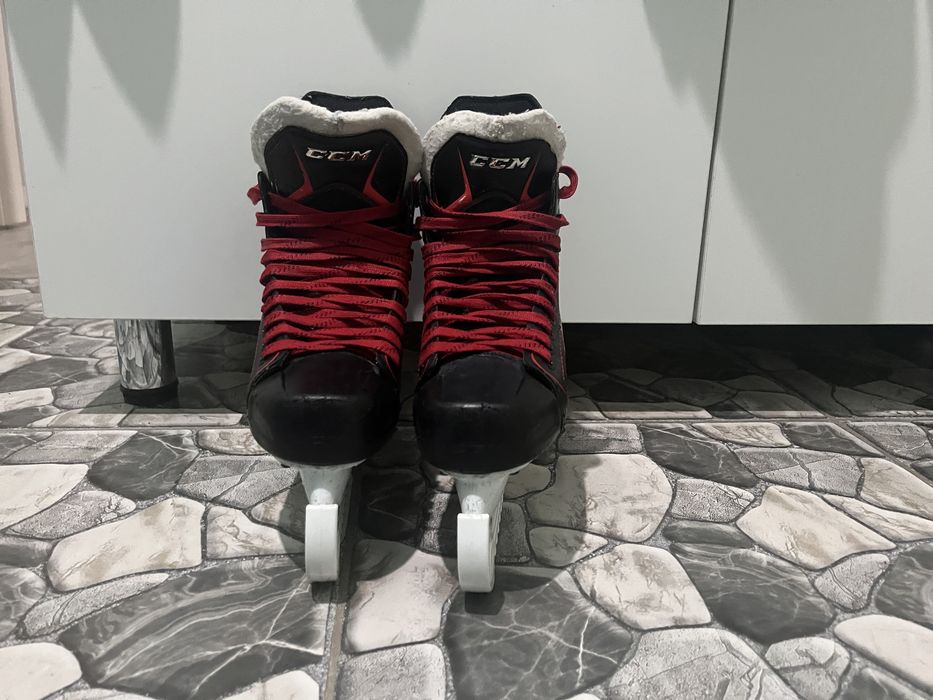 Коньки ccm FT 370