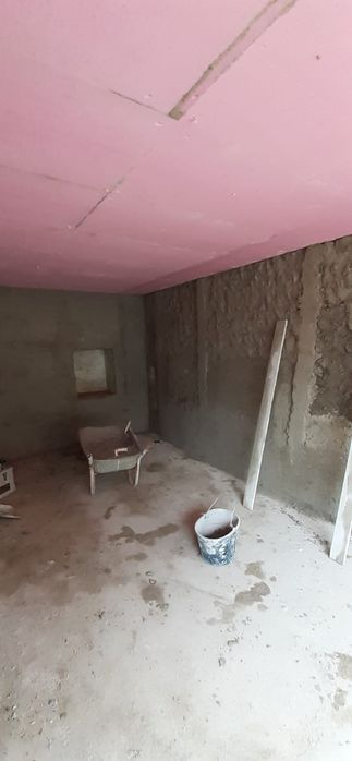 Servicii: construcții renovări case, apartamente