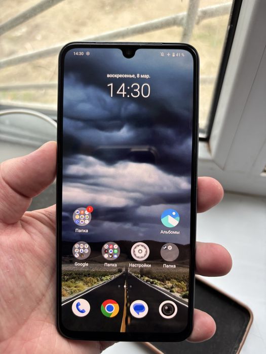 Vivo v 25e 128гб продам срочно