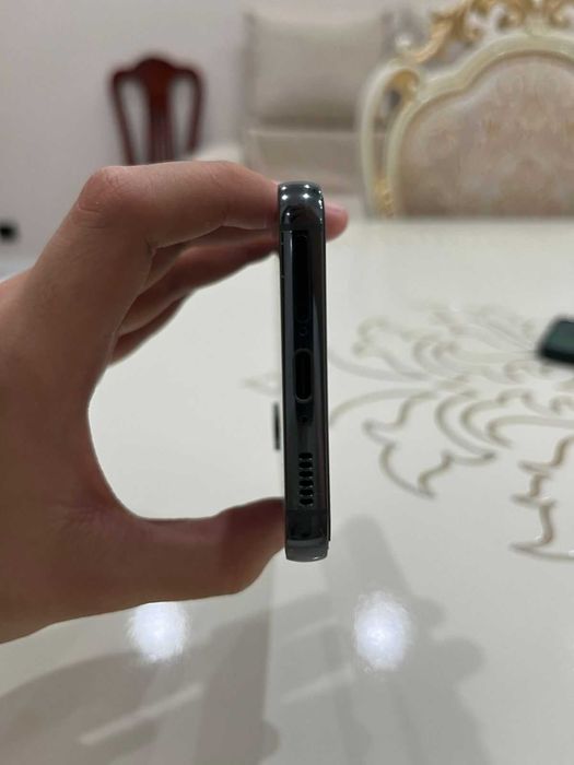 Самсунг с23 128/8