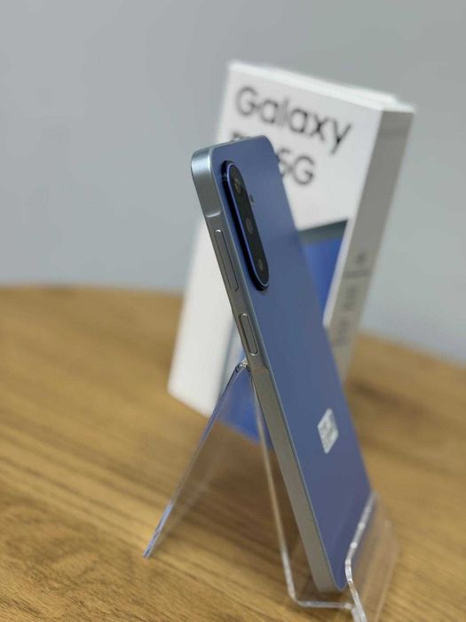 Samsung F17 5G - 128 GB - Nou