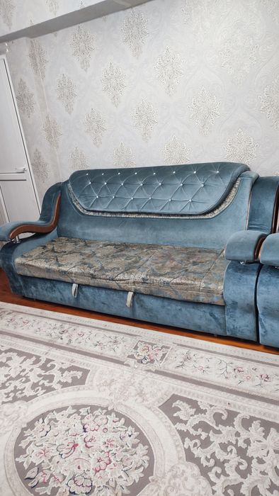 Продаю Диван и 2 кресло
