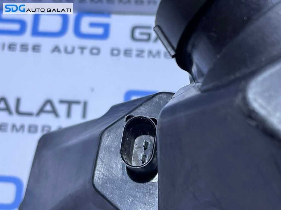 Carcasa Filtru Aer Audi Q5 2.0 TDI CAGA CAGB CAHA CAHB CJCA CJCB CGLA CGLB CMGA 2009 - 2012 Cod 8K0133837T 8K0133843E 8K0133835AD