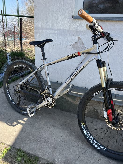 Велосипед BMC Virus 01