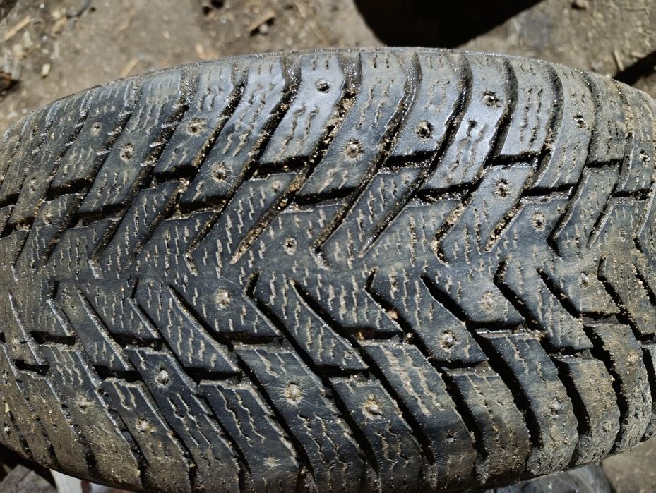 резина 215/55/17