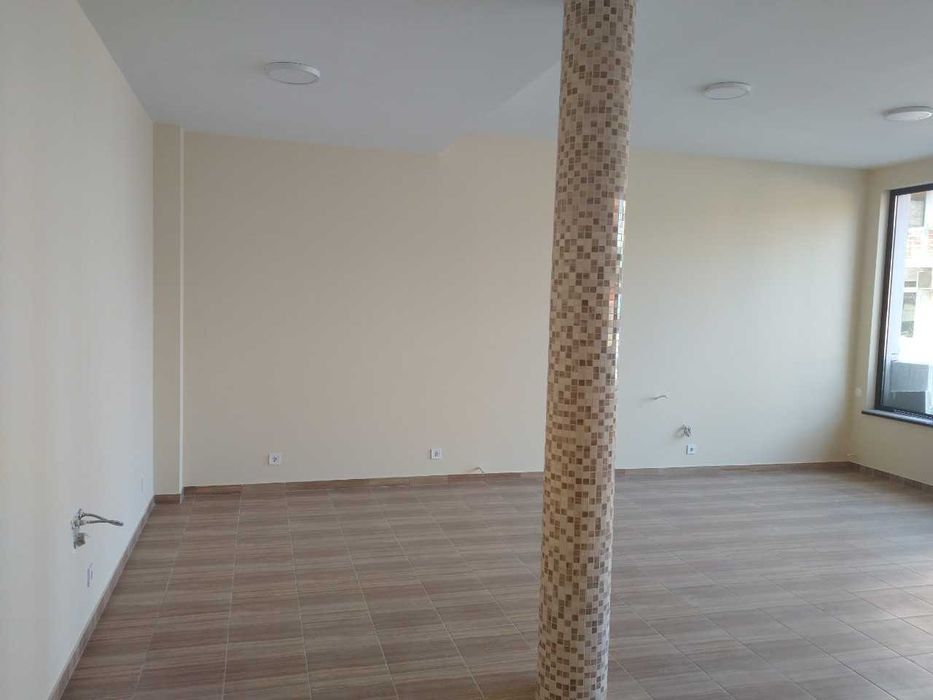 ТЪРГОВСКИ ОБЕКТ/МАГАЗИН в в. Каменна, град Хасково