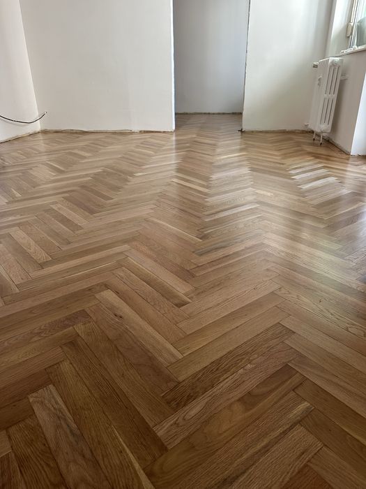 Montam, slefuim parchet masiv si stratificat